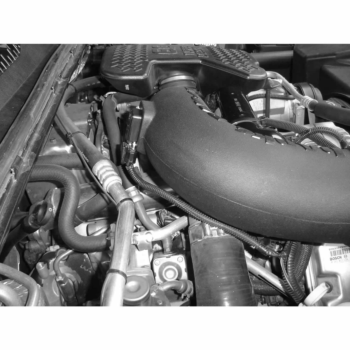 Ram-Air Cold-Air Intake System Dry Filter 04-05 Chevy/GMC 6.6L LLY Banks Power